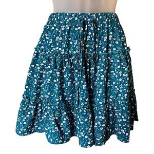Ditsy Floral Tiered Pull On Skirt Sz Small Cottagecore Prairie Country Western